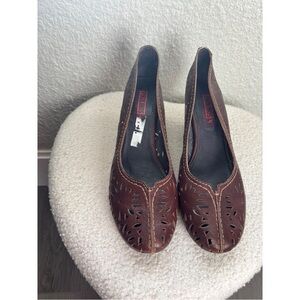 Pikolinos brown heels